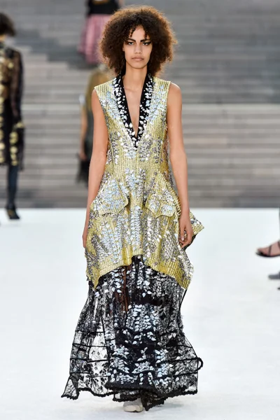 Look 47